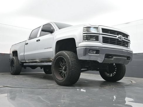 Used 2014 Chevrolet Silverado 1500 LT AWD/4WD image 23