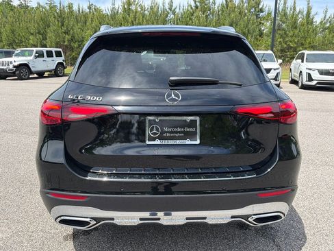 Used 2026 Mercedes-Benz GLC 300 image 11