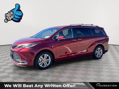 Used 2022 Toyota Sienna Platinum