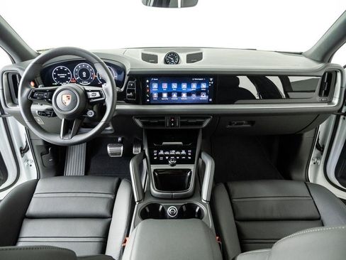 New 2026 Porsche Cayenne S AWD/4WD image 19