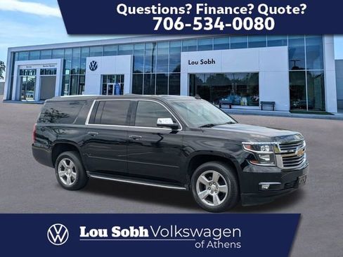 Used 2018 Chevrolet Suburban Premier RWD image 1