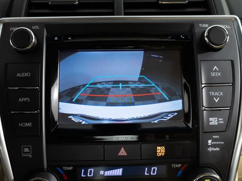 Used 2017 Toyota Camry XLE w/ Advanced Technology Package FWD image 36
