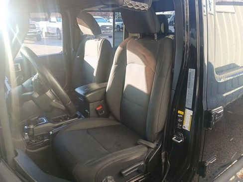 Used 2020 Jeep Gladiator Sport w/ Quick Order Package 24S image 31