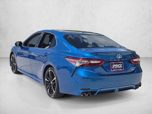 Used 2018 Toyota Camry XSE FWD image 8
