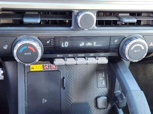Used 2024 Toyota Tacoma TRD Sport w/ TRD Sport Upgrade Package AWD/4WD image 20