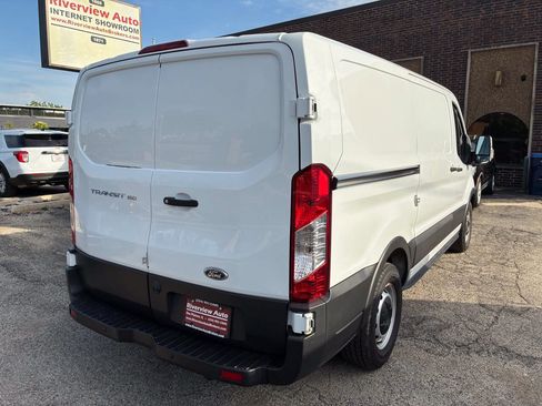 Used 2019 Ford Transit 150 130 Low Roof RWD image 5