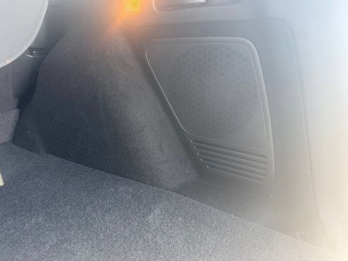 Used 2022 Honda CR-V Touring image 19