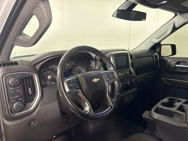 Used 2019 Chevrolet Silverado 1500 LT w/ All-Star Edition AWD/4WD image 18