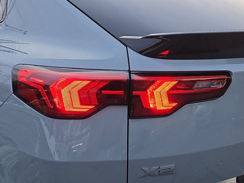 Used 2025 BMW X2 M35i image 10