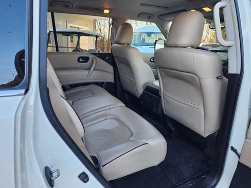 Used 2018 Nissan Armada SL w/ Premium Package image 18