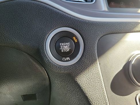 Used 2022 Dodge Charger SXT image 17