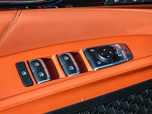 New 2026 Kia Carnival SX Prestige image 18