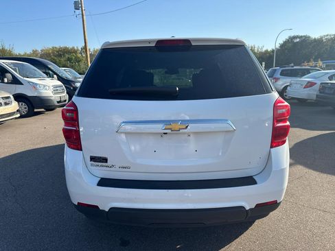 Used 2017 Chevrolet Equinox LS AWD/4WD image 6