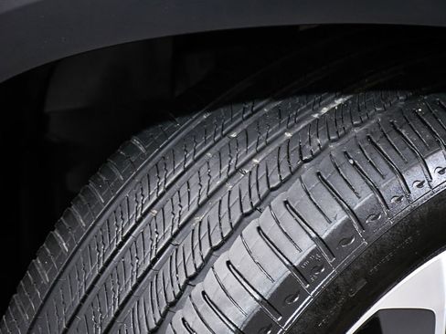 Used 2020 Mercedes-Benz GLE 450 4MATIC image 86