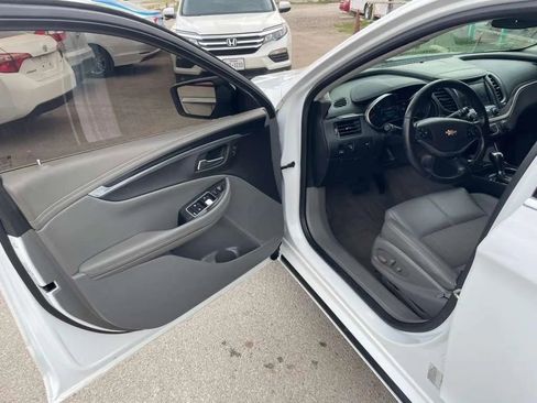 Used 2019 Chevrolet Impala LT image 10
