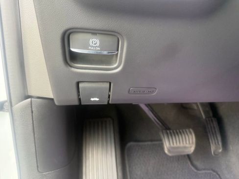 Used 2022 Jeep Grand Cherokee Summit AWD/4WD image 19