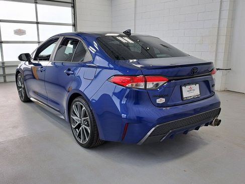 Used 2021 Toyota Corolla SE w/ Carpet Mat Package (TMS) image 7