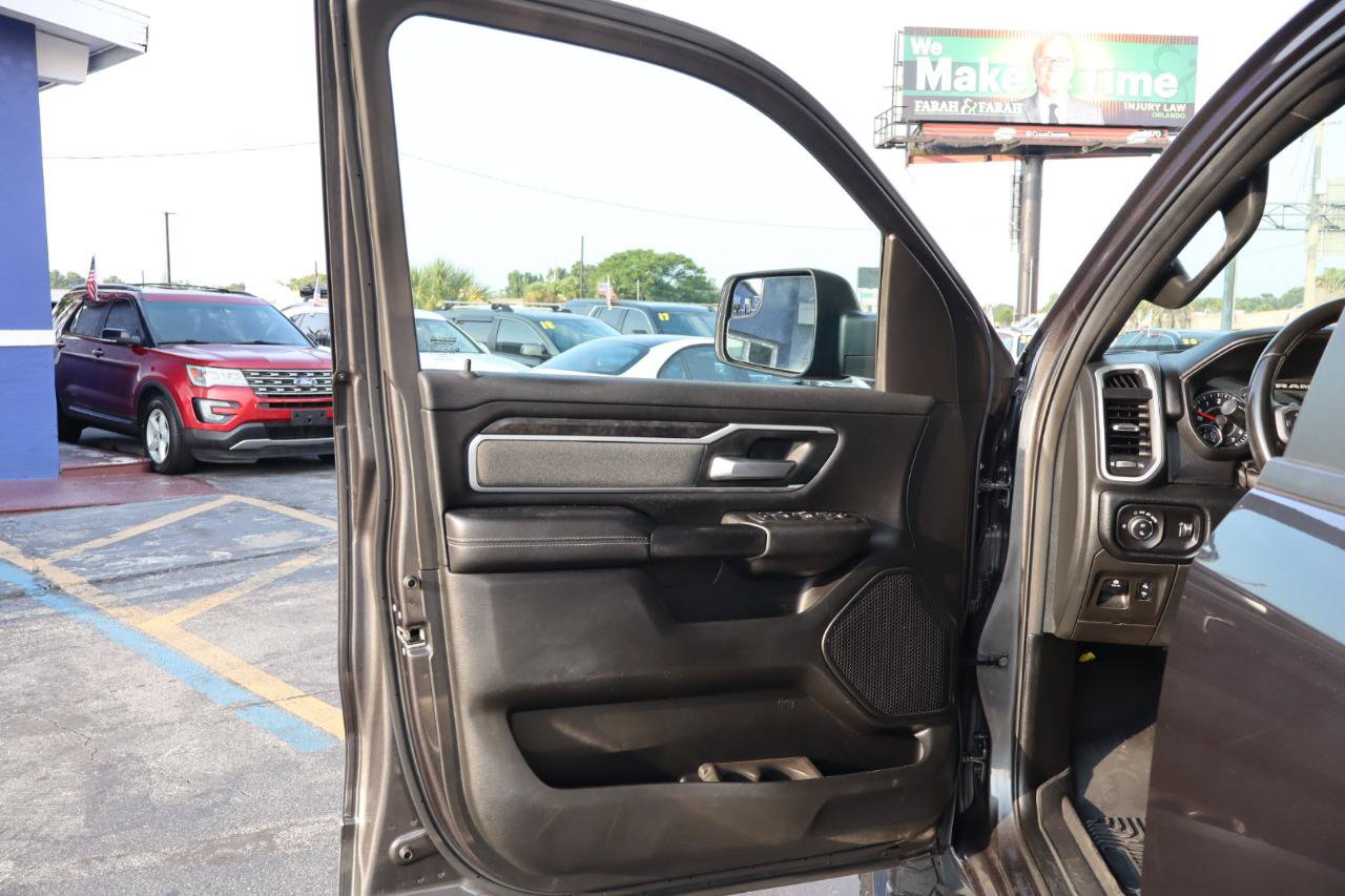 Used 2022 RAM 1500 Big Horn RWD image 12