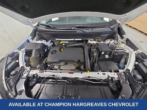 Used 2024 GMC Terrain SLT AWD/4WD image 38