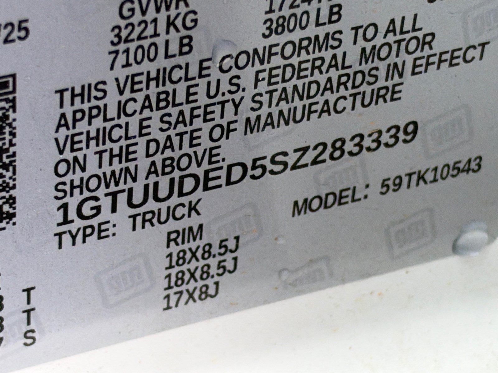 Used 2025 GMC Sierra 1500 SLT AWD/4WD image 32