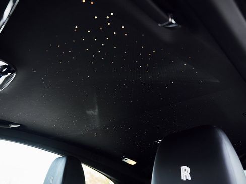 Used 2020 Rolls-Royce Wraith RWD image 37