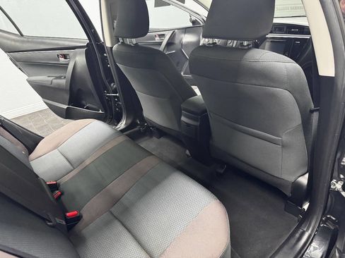 Used 2017 Toyota Corolla LE image 49