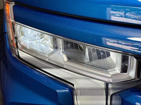 Used 2022 Chevrolet Silverado 1500 RST RWD image 9