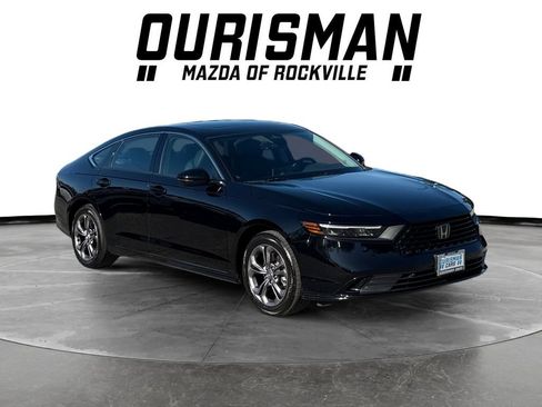 Used 2025 Honda Accord EX-L image 1