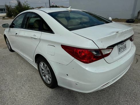 Used 2011 Hyundai Sonata GLS image 5