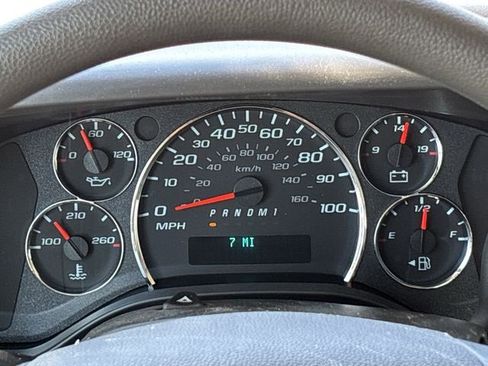 New 2025 GMC Savana 2500 Work Van w/ Driver Convenience Package image 12