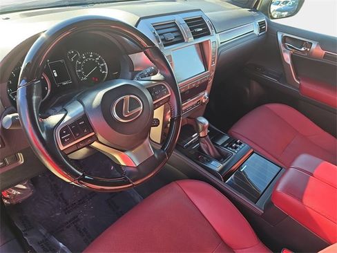Used 2020 Lexus GX 460 Premium image 19