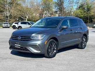 Used 2023 Volkswagen Tiguan SE video 2