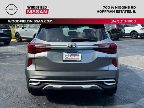 Used 2021 Kia Seltos EX AWD/4WD image 5