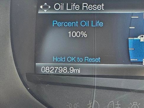 Used 2015 Ford Edge Titanium w/ Equipment Group 301A AWD/4WD image 22