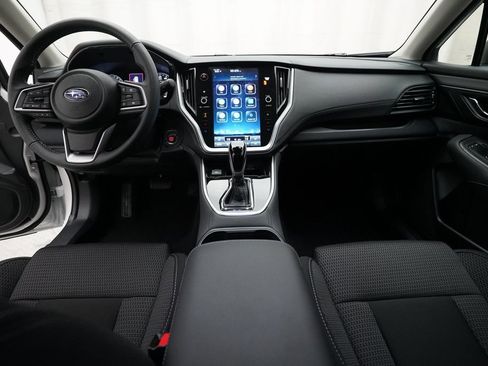 Certified 2025 Subaru Outback Premium image 5