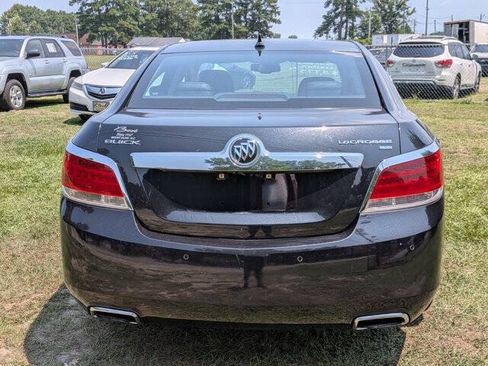 Used 2010 Buick LaCrosse CXS w/ Touring Package FWD image 4