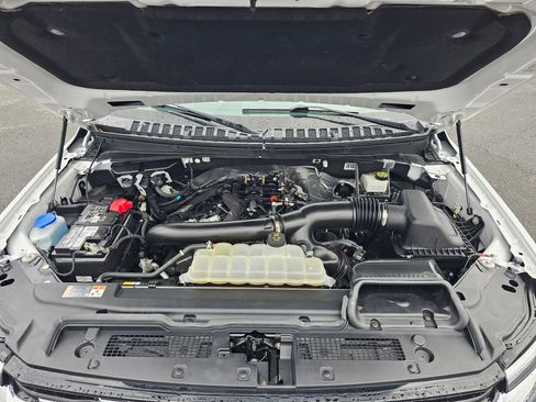 Used 2023 Ford Expedition Max Limited image 9