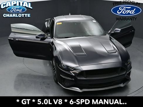 Used 2021 Ford Mustang GT RWD image 32