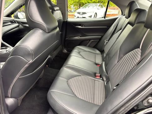 Used 2023 Toyota Camry SE w/ Cold Weather Package FWD image 15