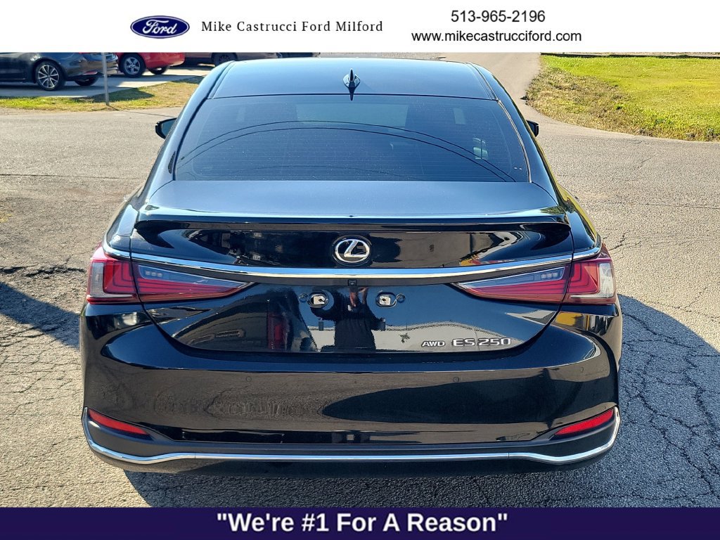 Used 2022 Lexus ES 250 w/ Premium Package AWD/4WD image 4