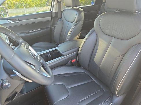 Certified 2023 Hyundai Palisade SEL w/ Cargo Package image 16