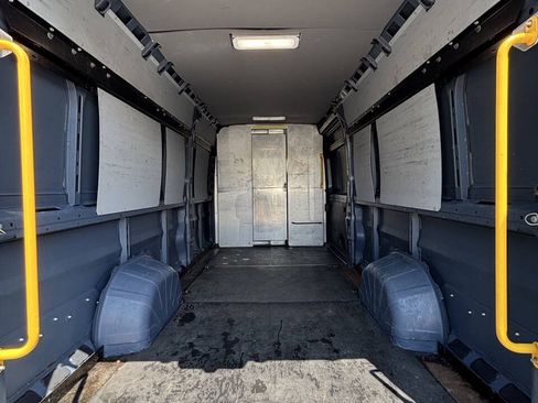 Used 2020 RAM ProMaster 3500 FWD image 11