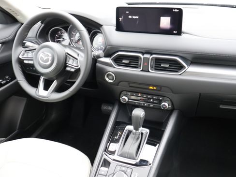 New 2025 MAZDA CX-5 AWD 2.5 S w/ Preferred Package image 16