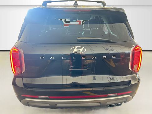 Used 2023 Hyundai Palisade SEL AWD/4WD image 6