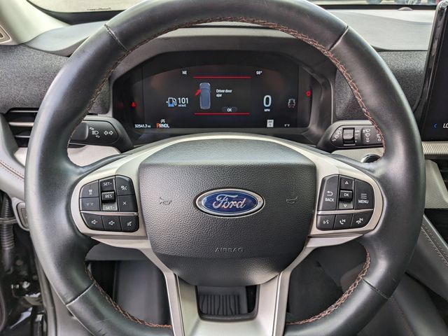 Used 2025 Ford Explorer Active RWD image 34
