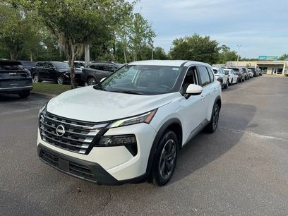 Used 2025 Nissan Rogue SV