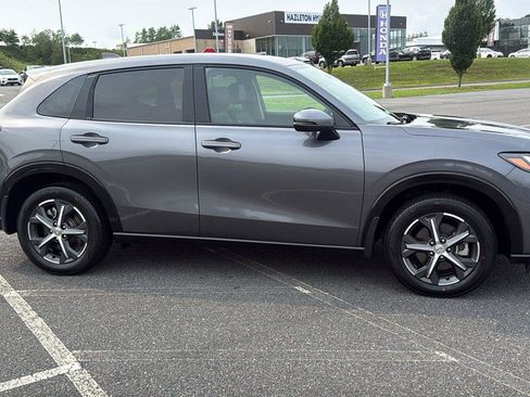 Used 2024 Honda HR-V EX-L image 3