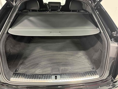 Used 2025 Audi RS Q8 performance AWD/4WD image 27