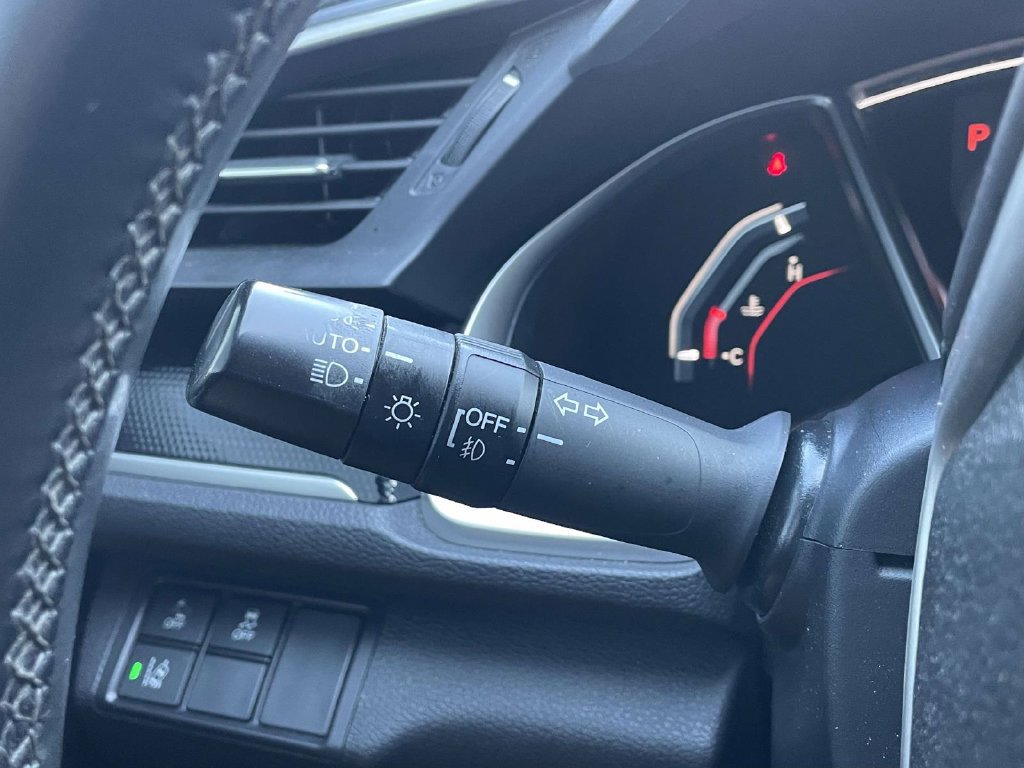 Used 2020 Honda Civic Sport image 24