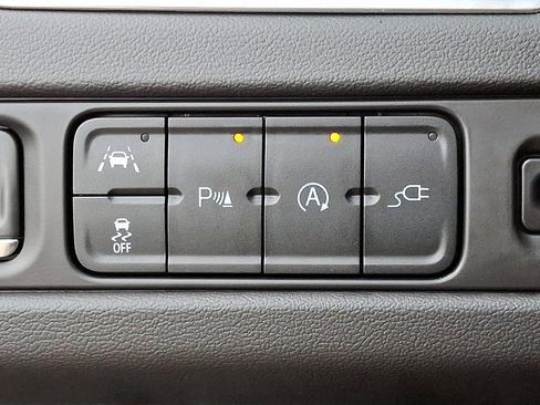 Used 2021 Chevrolet Tahoe LT w/ LT Signature Package image 24